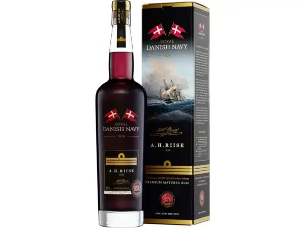 A.H. Riise Royal Danish Navy Strength 20y 55% 0,7 l (karton)