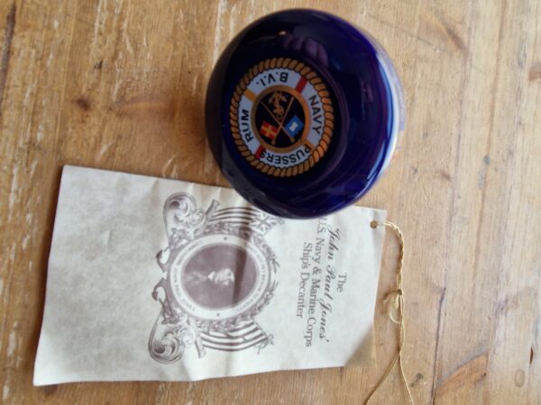Pusser´s British Navy Nelsons Blood Yachting Decanter 15y 42% 1l (holá láhev) - Image 4