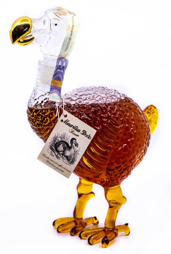 Mauritius Dodo Dark Hand Made Bottle 1,0 l 40% (karton) - Image 2