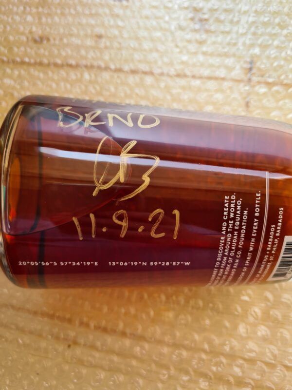 Equiano Rum 0,7l 43% s podpisem Ian Burrell (holá láhev) - Image 3