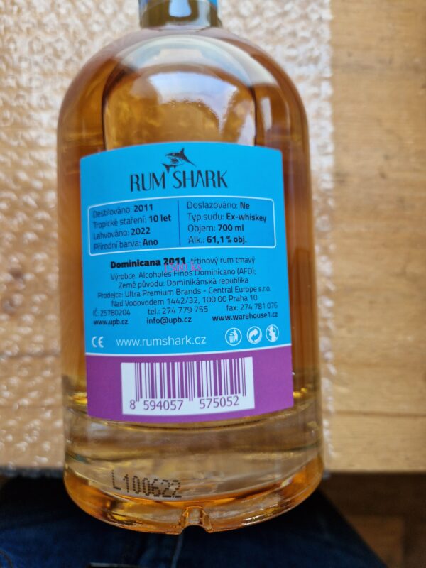 Rum Shark Dominicana 2011 SV Barrel 1 0,7l 61,1% (karton) - Image 2